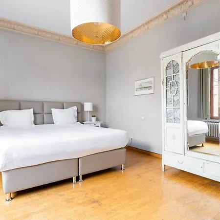 Δωμάτια σε οικογενειακή κατοικία Suite Stays Bruges Μπριζ